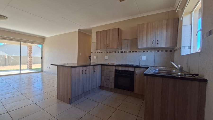 3 Bedroom Property for Sale in Waterkloof Hill Estate North West